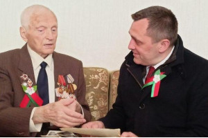 В день Победы свое 96-летие отметил ветеран Великой Отечественной войны витебчанин Николай Игнатьевич Жариков
