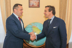 Александр Субботин провел рабочие встречи с руководителями дипломатических миссий Бразилии и Китая