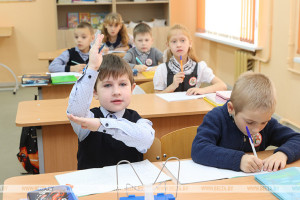 Прием документов в первые классы начинается в школах Беларуси