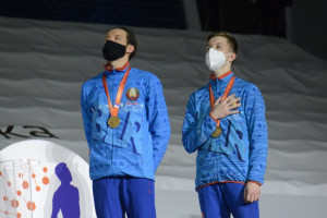 Белорусские батутисты Олег Рябцев и Андрей Буйлов выиграли золото ЧМ в синхронных прыжках