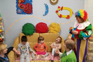 Со «Сладким добром» к детям пришли волонтеры ТЦСОН Оршанского района 