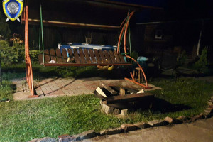 В Чашникском районе пятилетняя девочка получила сильные ожоги, играя у костра во дворе