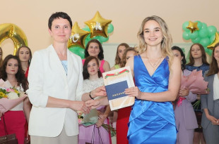 Выпускникам Витебского медицинского колледжа торжественно вручили дипломы
