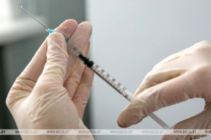 Вакцину от рака могут начать производить в Беларуси уже в конце этого года. Возможно, к производству подключится центр в Витебской области