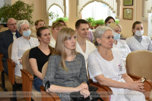 Проект программы создаваемой партии «Белая Русь» обсудили в Витебском областном клиническом роддоме