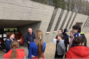 Учащиеся Витебской специальной школы-интерната посетили с экскурсией памятные места Беларуси