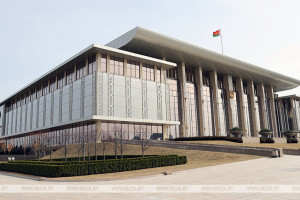 Лукашенко: экономику Беларуси будут испытывать санкциями, но мы можем их преодолеть