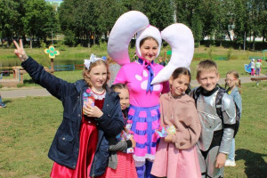 Городская организация Белорусского союза женщин сделала подарок маленьким витебчанам