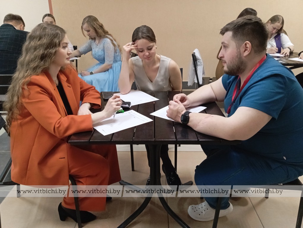 молодые врачи