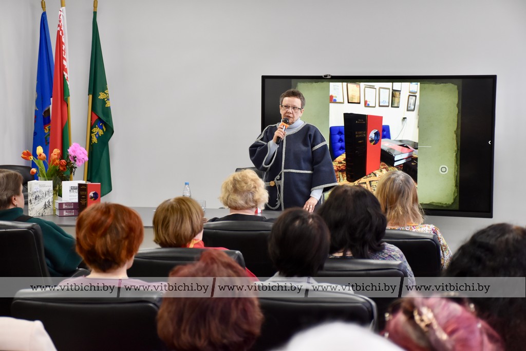 Людмила Хмельницкая 