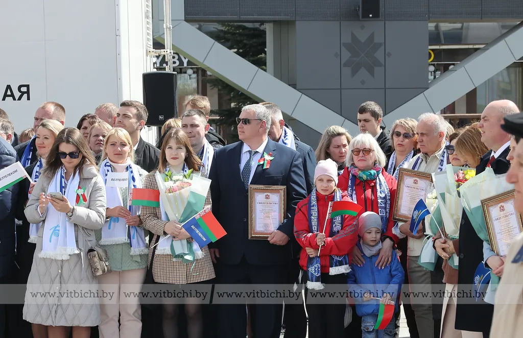 В Витебске обновили городскую доску Почета