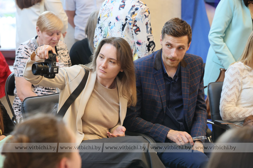 Форум «Образ современной женщины и отечественные бренды» в Концертном зале «Витебск»