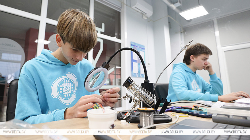 Лукашенко: формат технопарков будем расширять во всех регионах страны.