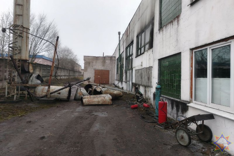 На территории ОАО «Витязь» произошло возгорание