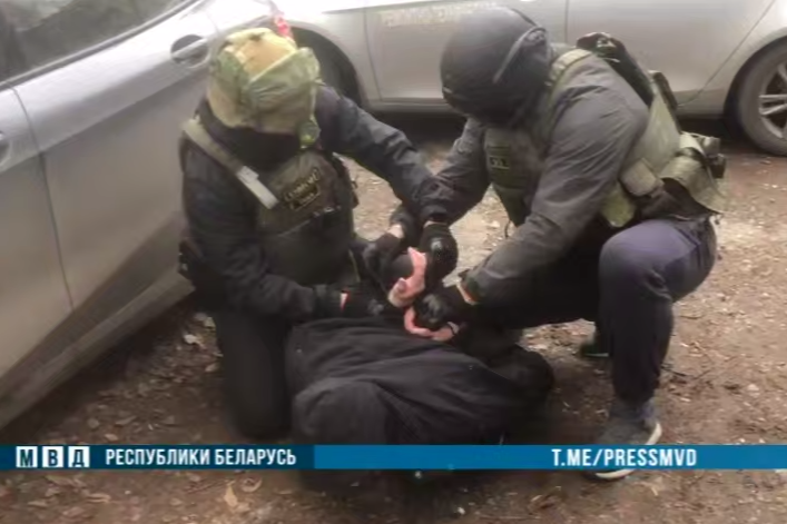 Представитель агробизнеса и главный инженер госорганизации задержаны за взятки на Витебщине