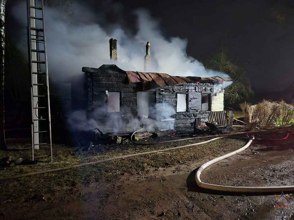 На пожаре в Толочинском районе погиб мужчина