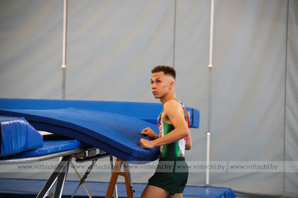 Иван Литвинович — белорусский батутист, двукратный олимпийский чемпион.