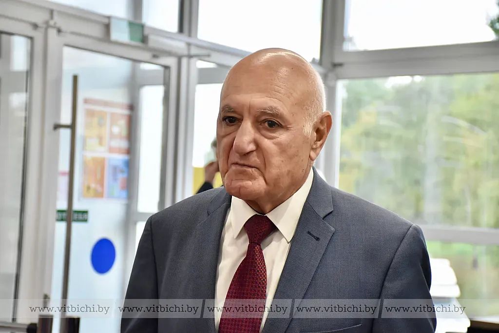 Директор ОАО «Веста» Рейман Вениаминов Директор ОАО «Веста» Рейман Вениаминов