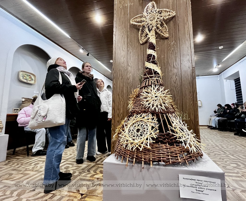 Выстава «Саламяныя метамарфозы» адкрылася ў Віцебску