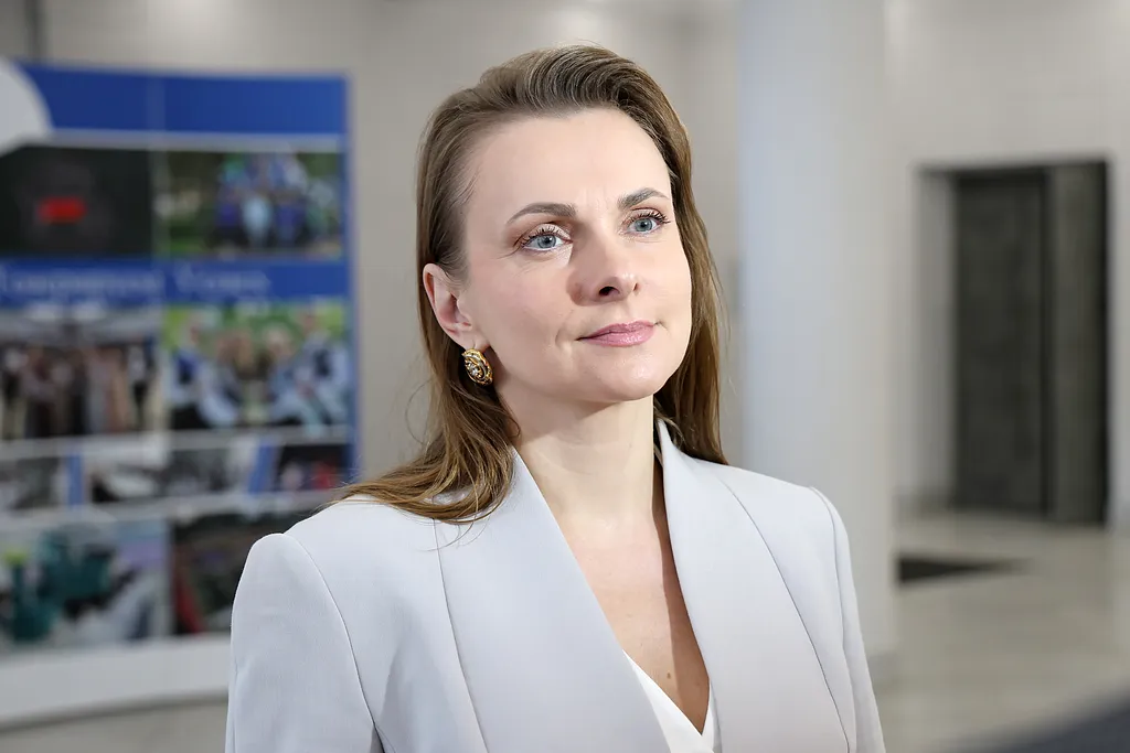 Декан юридического факультета ВГУ имени П. М. Машерова Виолетта Козловская. Декан юридического факультета ВГУ имени П. М. Машерова Виолетта Козловская.