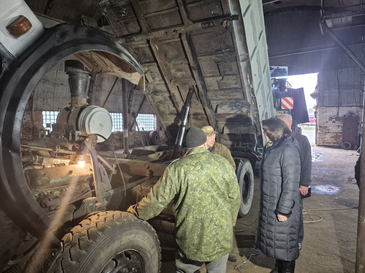 Председатель Совета Республики Наталья Кочанова ознакомилась с деятельностью ОАО "Лепельагросервис" Председатель Совета Республики Наталья Кочанова ознакомилась с деятельностью ОАО "Лепельагросервис"