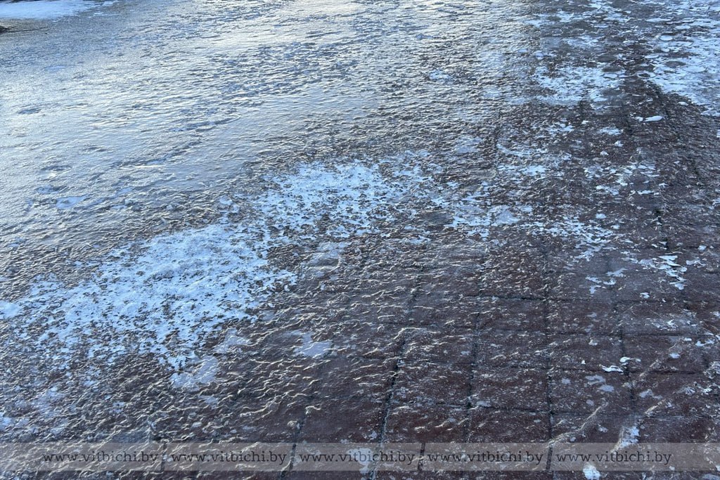 Синоптики предупреждают о гололедице 25 ноября в Витебске