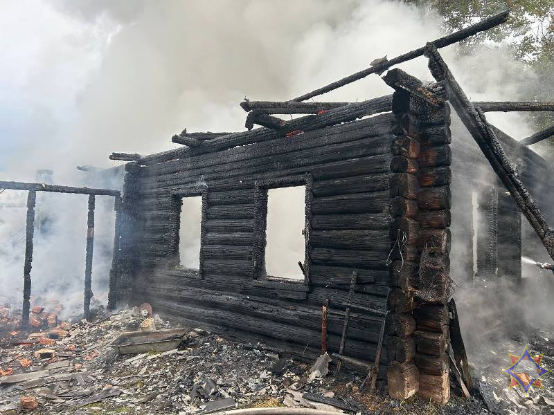 При пожаре в Ушачском районе погиб мужчина