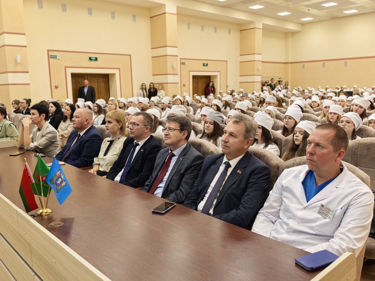 в Витебском медколледже торжественно встретили первокурсников