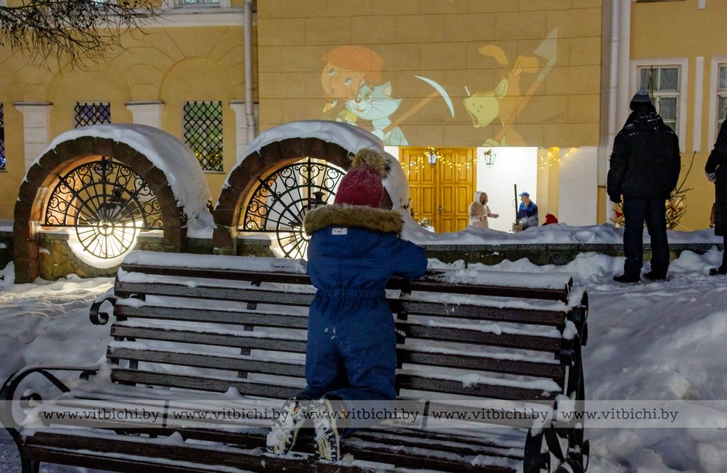 В Витебске 6 января показали кино под открытым небом