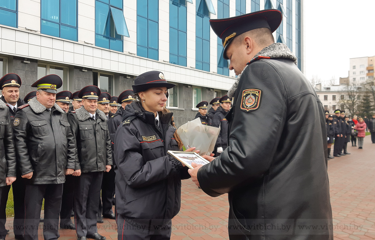 В Витебске молодые милиционеры принесли присягу на верность Родине