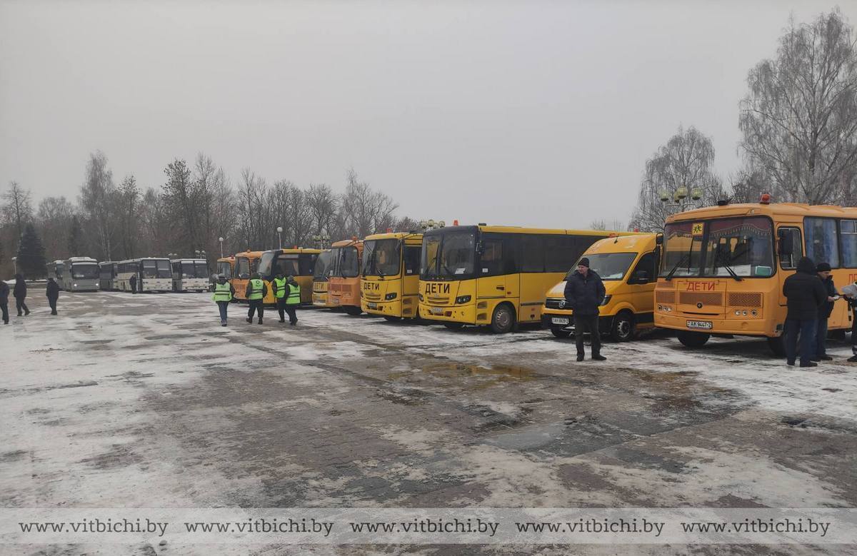 Транспортная инспекция в Витебской области проверила школьные автобусы,  задействованные на перевозке участников акции «Наши дети»