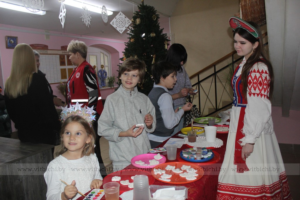 Благотворительная елка надежды