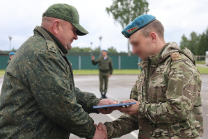 На полигоне Лосвидо состоялась церемония награждения победителей элитных испытаний