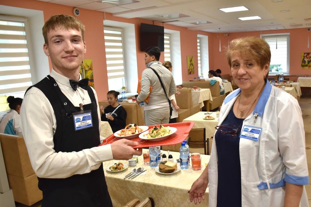 Участников и гостей Игр с разными вкусовыми пристрастиями в Витебске обслуживают в кафе ВГМУ LokusBonus