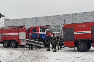 Угроза обрушения и высотная техника: МЧС провело масштабные учения в Витебске