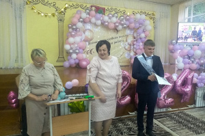 В Яновичской средней школе Витебского района сегодня организовали выпускной для шести человек