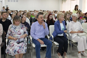 Рустам Сагдуллаев встретился с общественным активом и молодежью Витебска