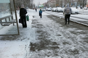 Ремонт пока отставить. Работники ГП "Гордормост" в Витебске оперативно перестраиваются на зимний режим работы