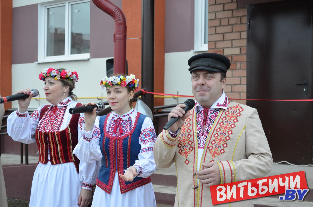 Станция обезжелезивания воды, 40-квартирный дом, благоустроенная территория  детского сада. В Лепельском районе открылись новые объекты